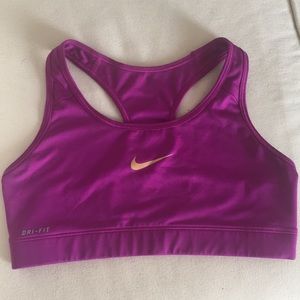 Nike dri-fit sports bra